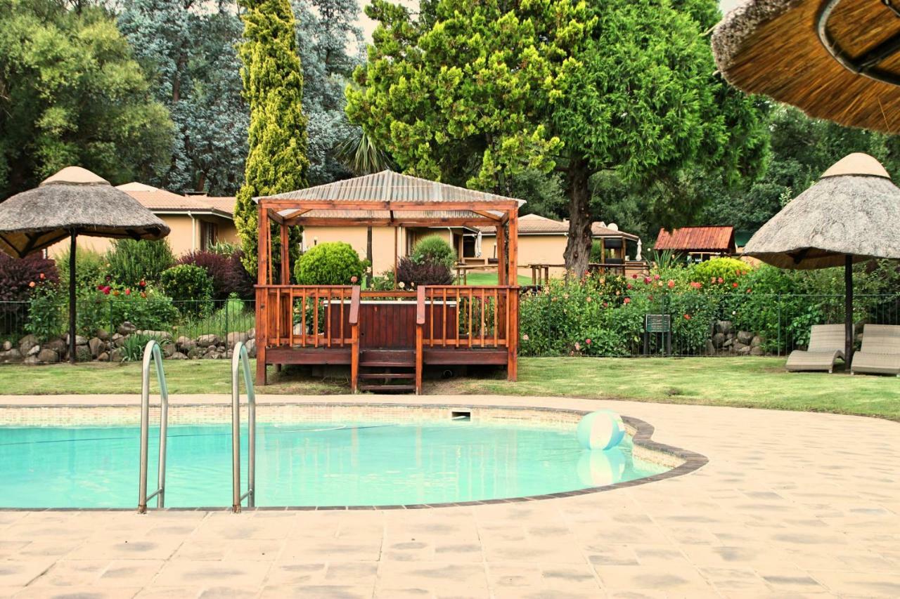 Gooderson Leisure Riverbend Chalets Self Catering And Timeshare Gold Crown Resort Drakensberg Garden Kültér fotó